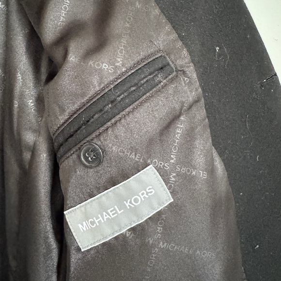 Michael kors Men's Classic Fit Luxury Wool Cashmere Blend Overcoats - Picture 4 of 4